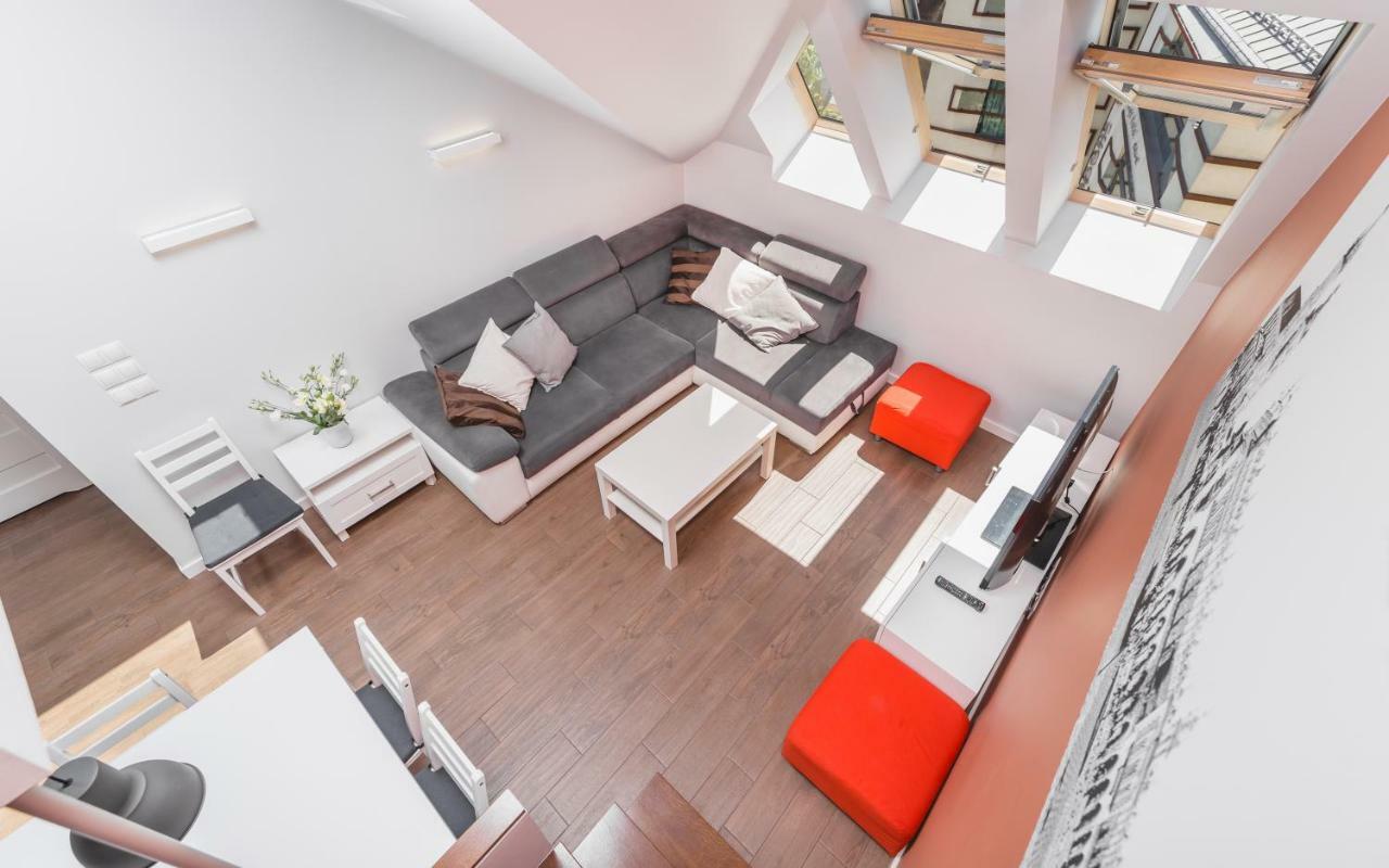 Cheerful Air Conditioned Apartment With Mezzanine And Parking - Old Town Kraków Exteriör bild