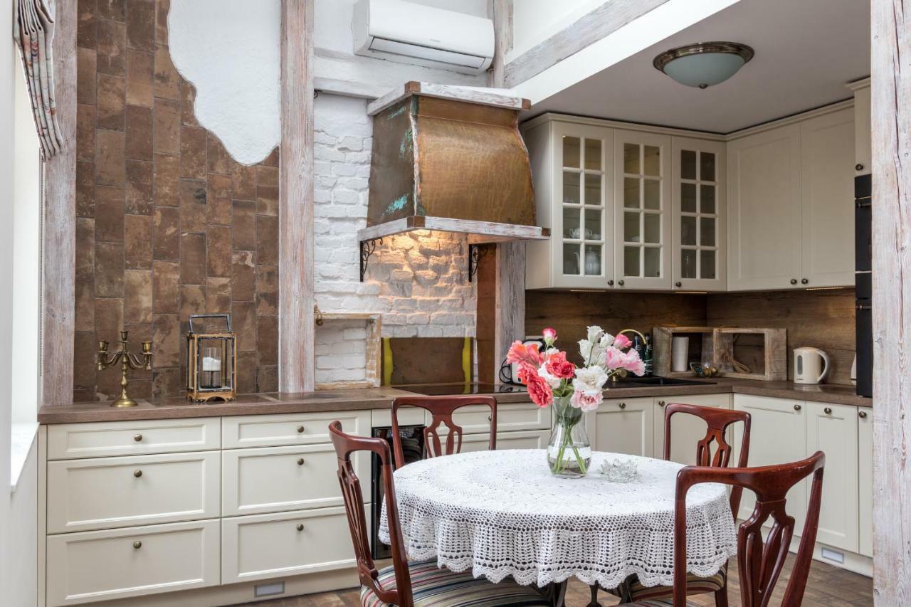 Cheerful Air Conditioned Apartment With Mezzanine And Parking - Old Town Kraków Exteriör bild