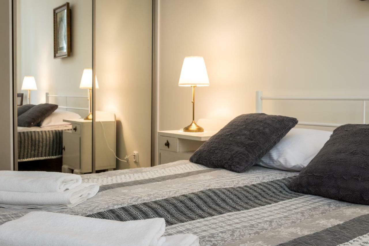 Cheerful Air Conditioned Apartment With Mezzanine And Parking - Old Town Kraków Exteriör bild