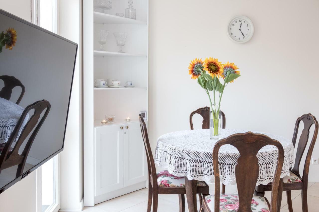 Cheerful Air Conditioned Apartment With Mezzanine And Parking - Old Town Kraków Exteriör bild